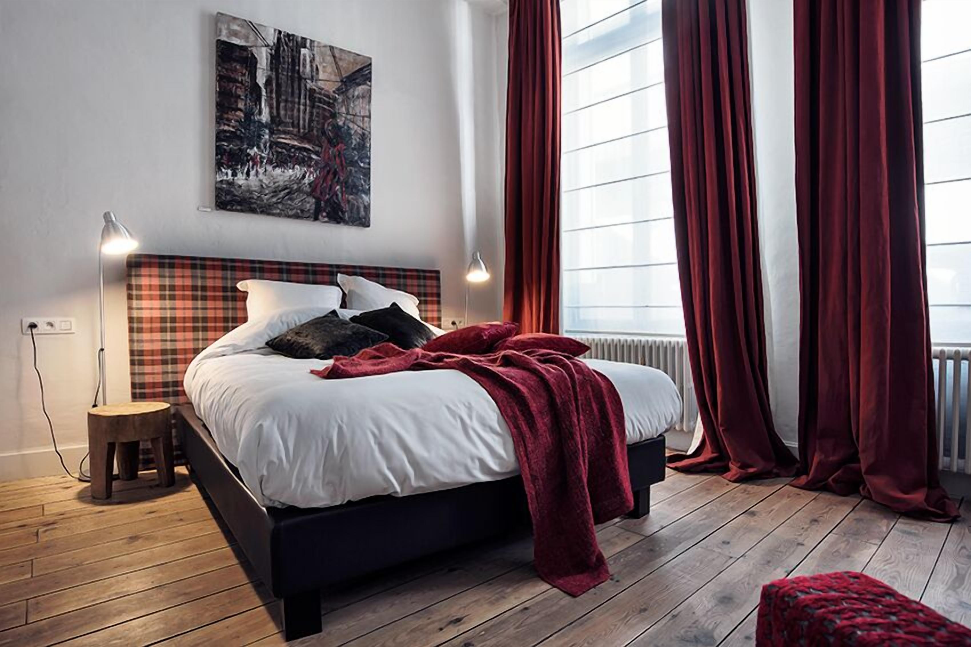 superior double room | 1 bedroom, premium bedding, memory-foam beds, desk