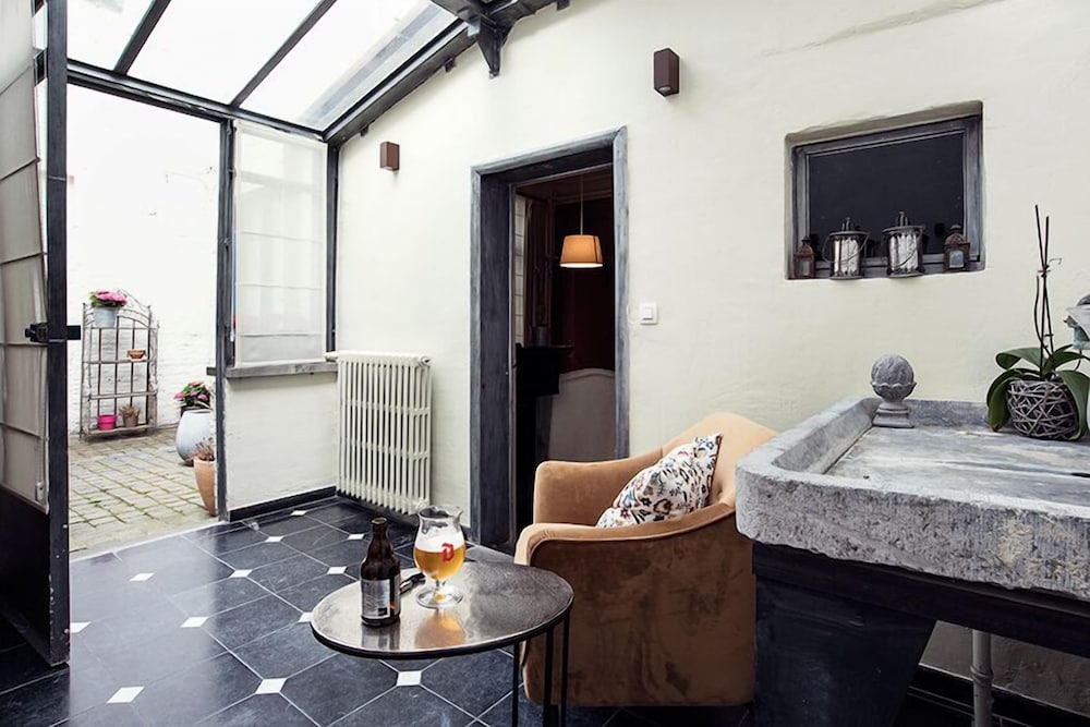 Ganda Rooms & Suites Gent by null