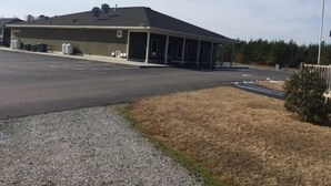 Property entrance - RV Resort At Carolina Crossroads (Roanoke Rapids)