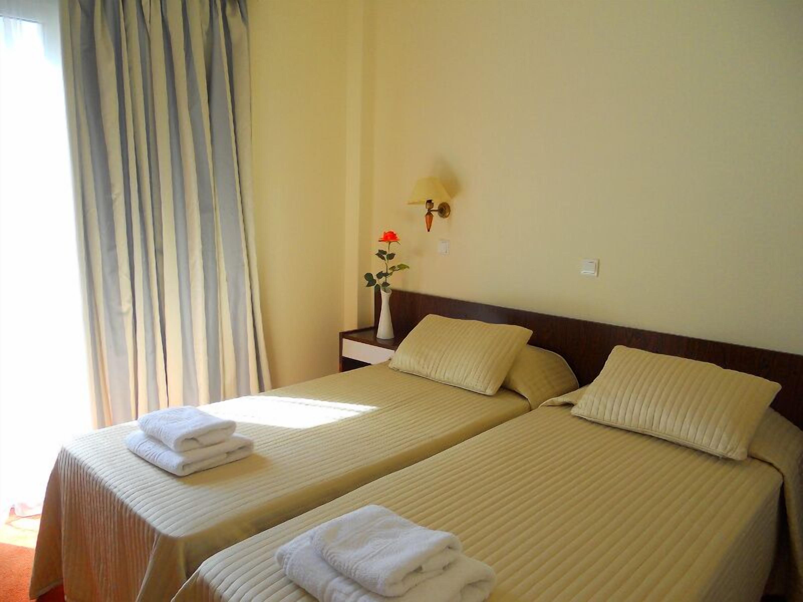 standard room | in-room safe, free wifi