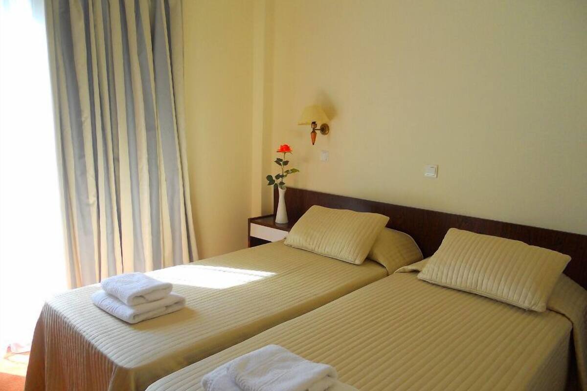 standard room | in-room safe, free wifi