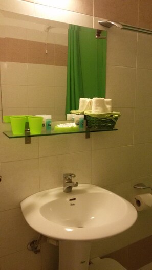 Shower, towels