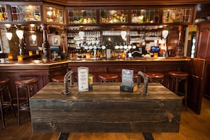 Bar (on property) - Hotel Parkzicht (Veendam)