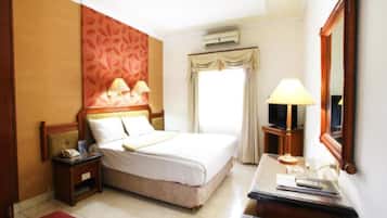 Superior Double Room | Individually decorated, desk, blackout curtains, soundproofing