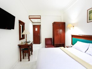 Standard Double or Twin Room - Puri Jaya Hotel (Jakarta)