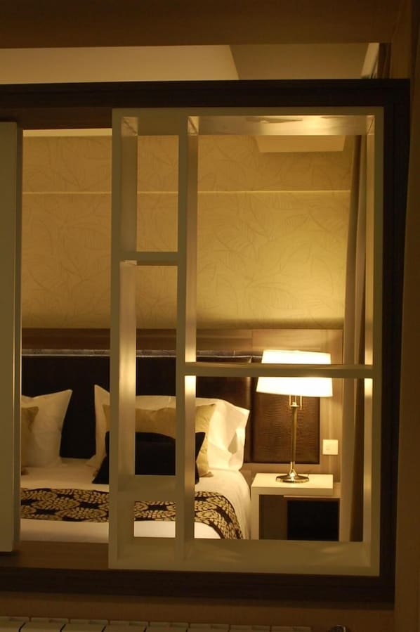 Minibar, caja de seguridad en la habitación, escritorio y wifi gratis