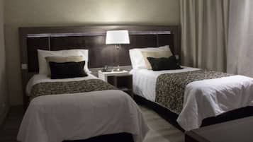 Minibar, in-room safe, desk, free WiFi