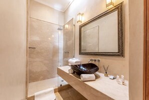 华丽双人房或双床房, 独立浴室 (Santal) | 埃及棉床单、高档床上用品、Select Comfort 床、客房内保险箱