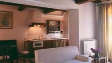 Apartment, 2 Schlafzimmer | 1 Schlafzimmer, hochwertige Bettwaren, Babybetten, Zustellbetten