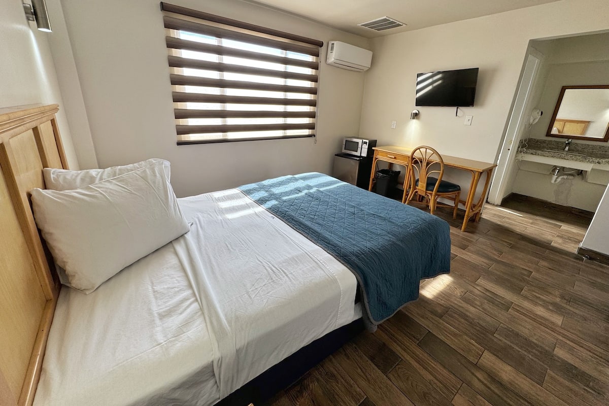 Quarto executivo | Cofres nos quartos, Wi-Fi de cortesia, roupa de cama