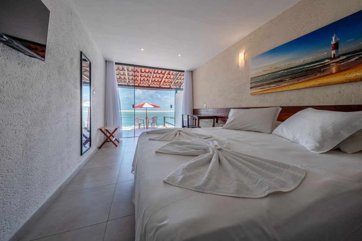 Chambre Deluxe, rez-de-chaussée | Minibar, coffres-forts dans les chambres, lits bébé (gratuits)