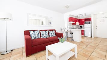 Superior-Studio | Bügeleisen/Bügelbrett, kostenloses WLAN, Bettwäsche