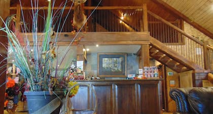 Elk View Inn