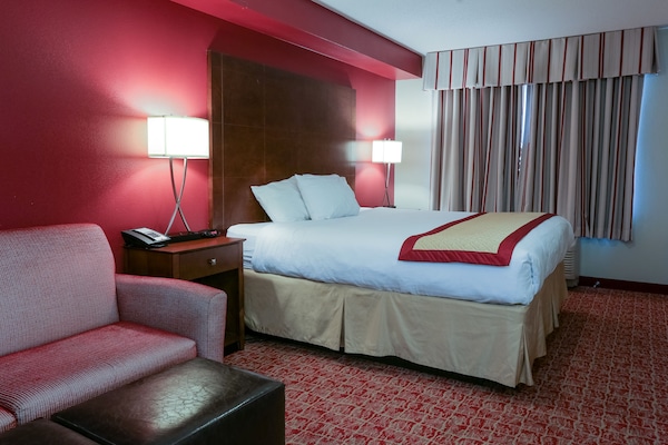 Suite, 1 très grand lit | Bureau, fer et planche à repasser, lit d’appoint (supplément)