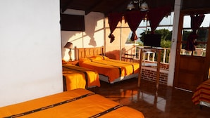 Quadruple Room - Hotel Playa Linda (Panajachel)
