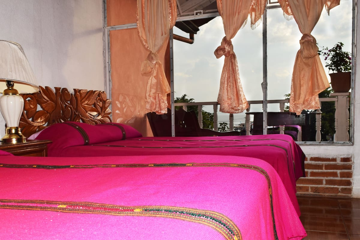 Standard Triple Room | WiFi (free)