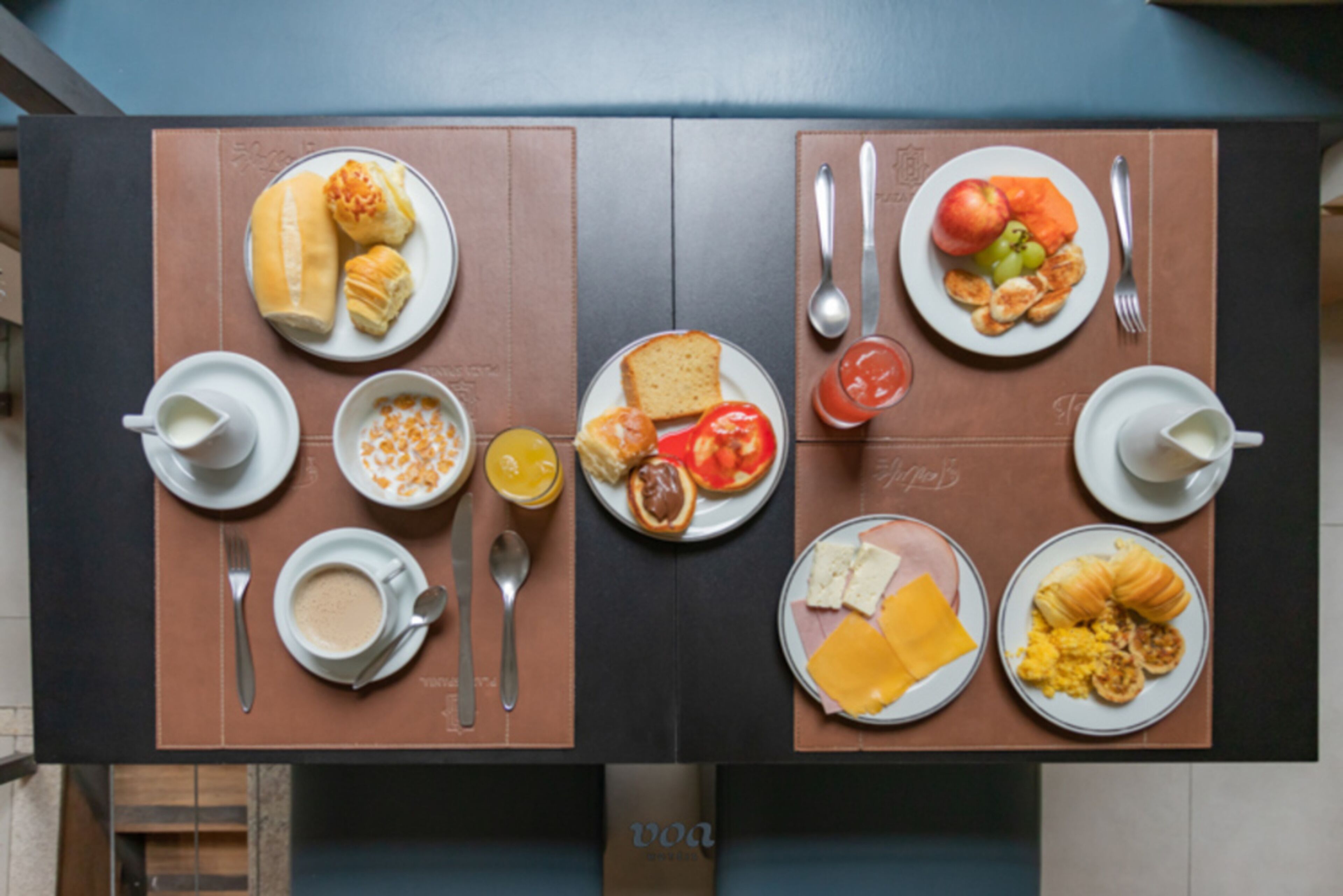 daily buffet breakfast (brl 28 per person)