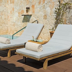 Couples treatment rooms, sauna, hot tub, body treatments, hydrotherapy