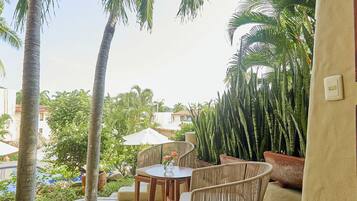 Suite estudio Confort | Terraza o patio