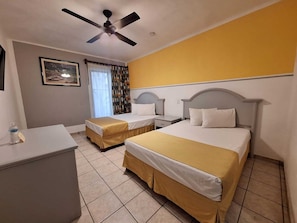 Standard Room | Desk, laptop workspace, bed sheets