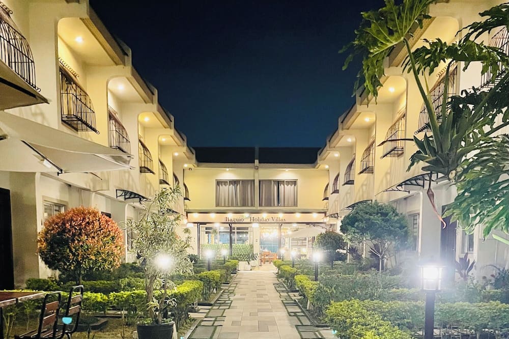 Baguio Holiday Villas