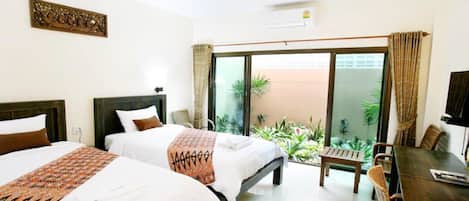 Standard Twin Room | Bàn, giường gấp/giường phụ (phụ phí)