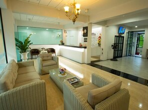 Lobby - De Ville Nakhon (Nakhon Si Thammarat)