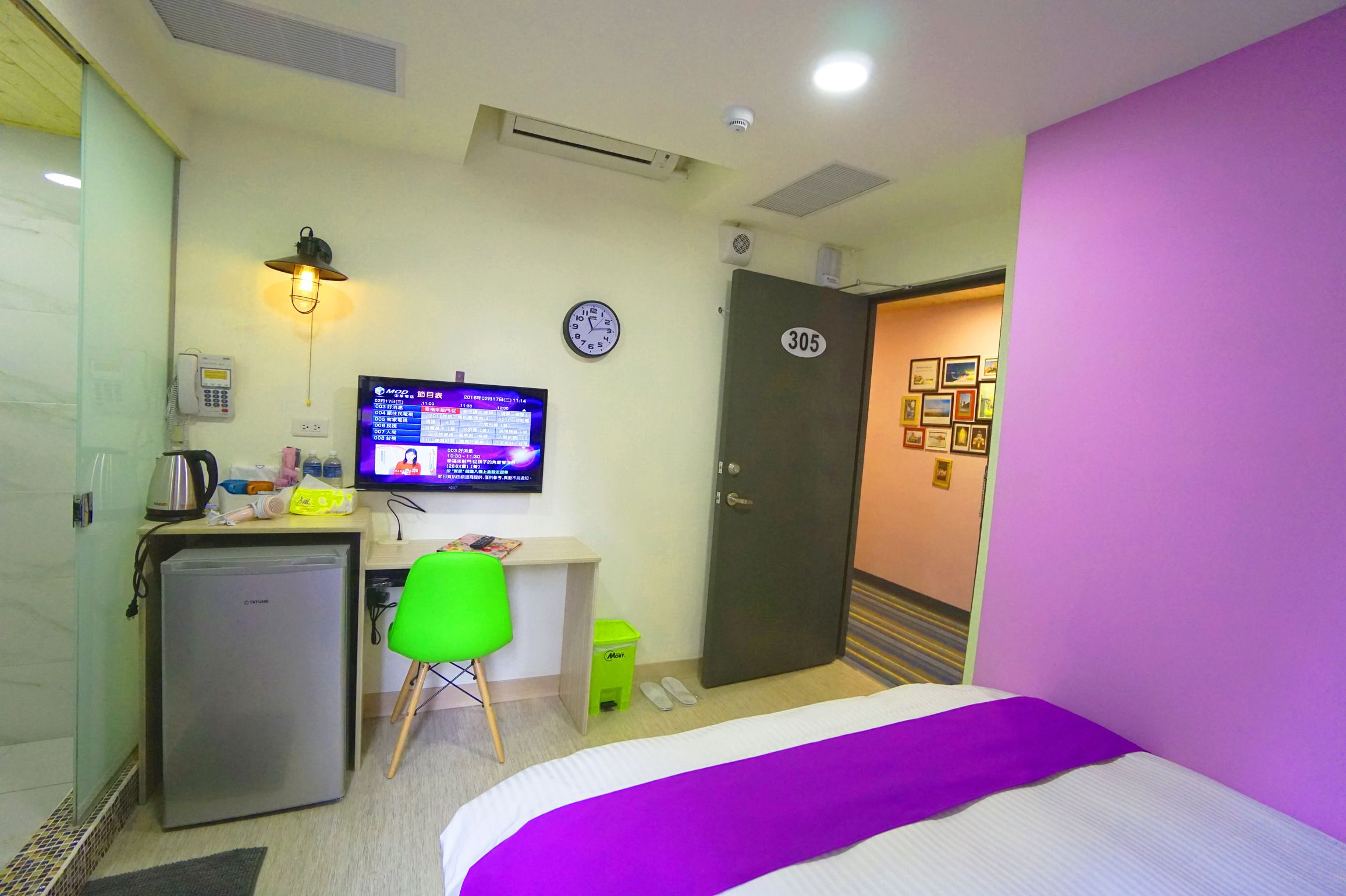 premium bedding, down duvets, desk, soundproofing