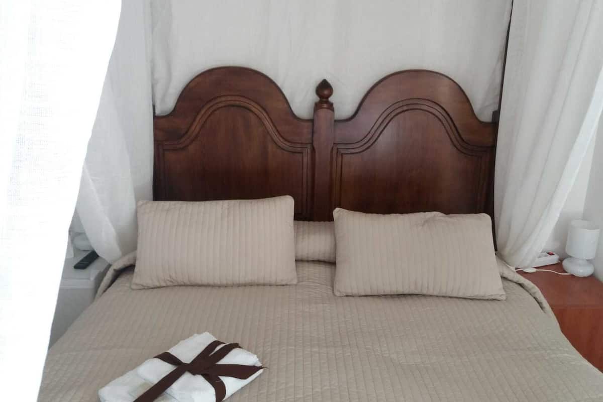 Junior Suite | Minibar, in-room safe, iron/ironing board, free WiFi