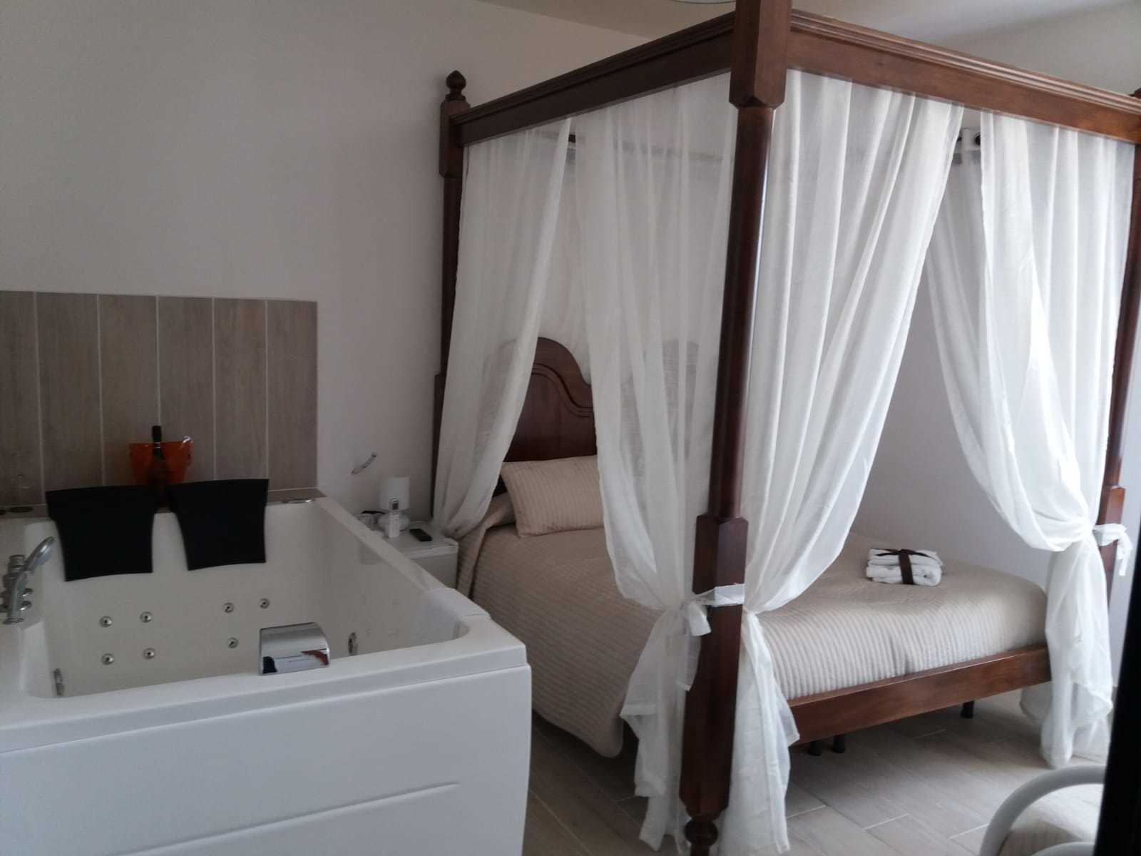 Junior Suite | Jetted tub