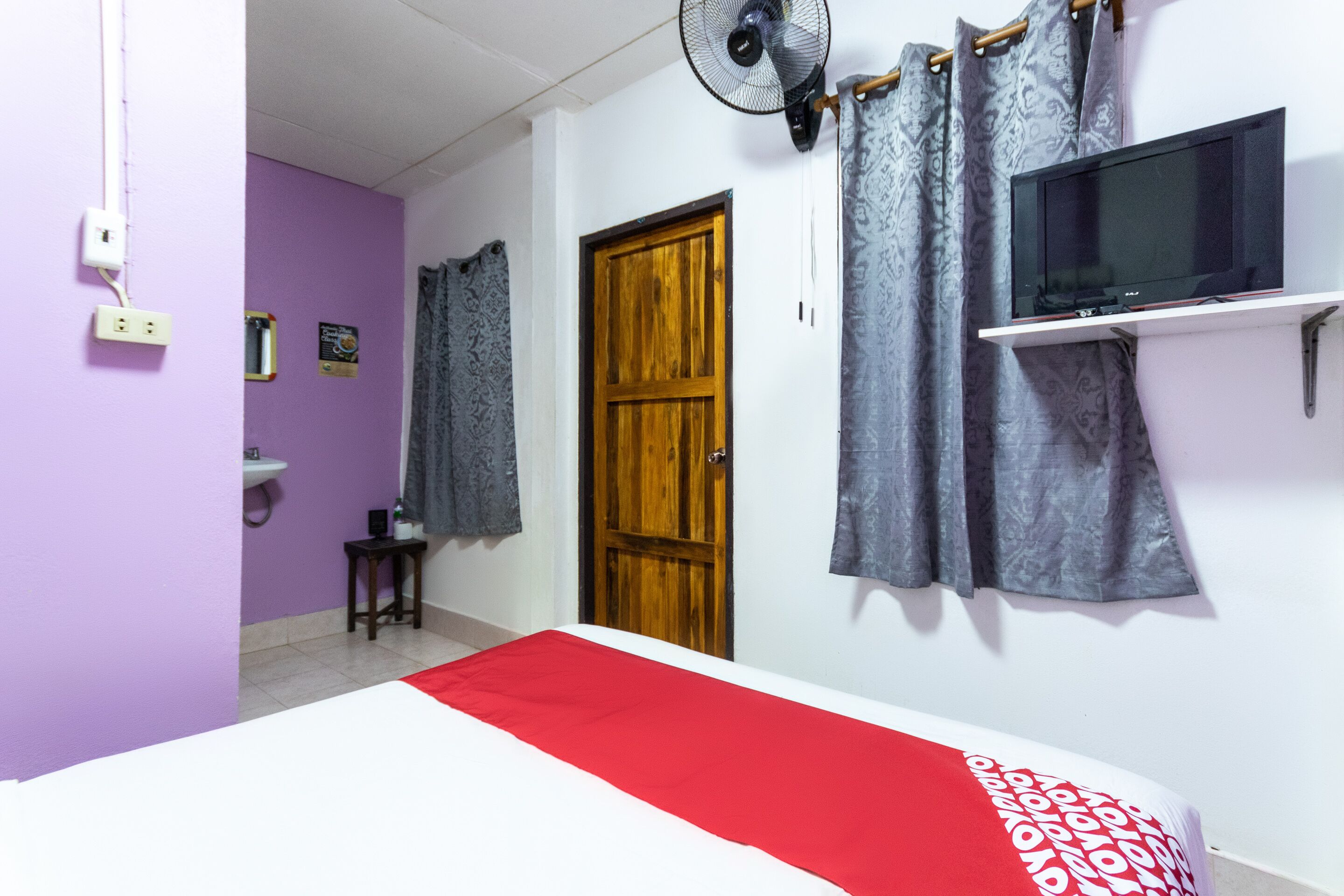 Photo - Riverside Guesthouse