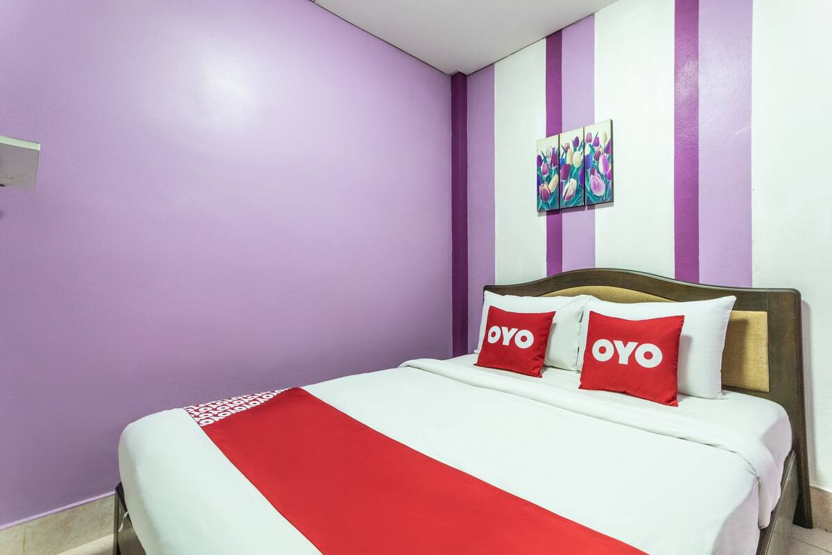 Basic Twin Room | Desk, WiFi (free)