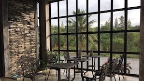 Restaurant - Vish Hotel and Cafe (Khanom)