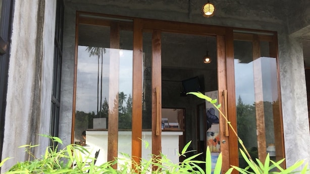 Property grounds - Vish Hotel and Cafe (Khanom)
