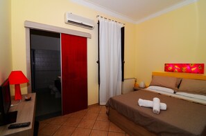 Habitació doble Deluxe, bany privat | Roba de llit d'alta qualitat, cobrellits i habitacions insonoritzades 