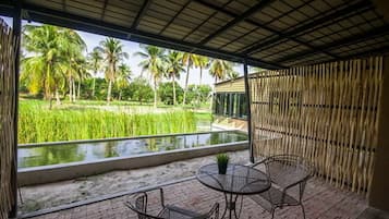 Rollaway beds, free WiFi