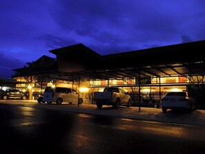 Free self parking - Cha-Am Country Home (Cha-am)
