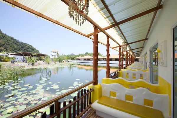 Lampan Superior Double Room | Sacada