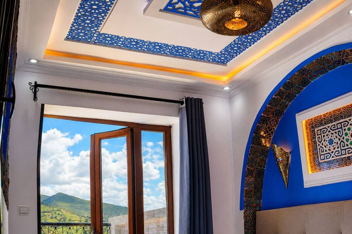 أغطية فراش متميزة وميني بار وخزنة داخل الغرفة وأسرّة أطفال/رضّع (مجانًا)
