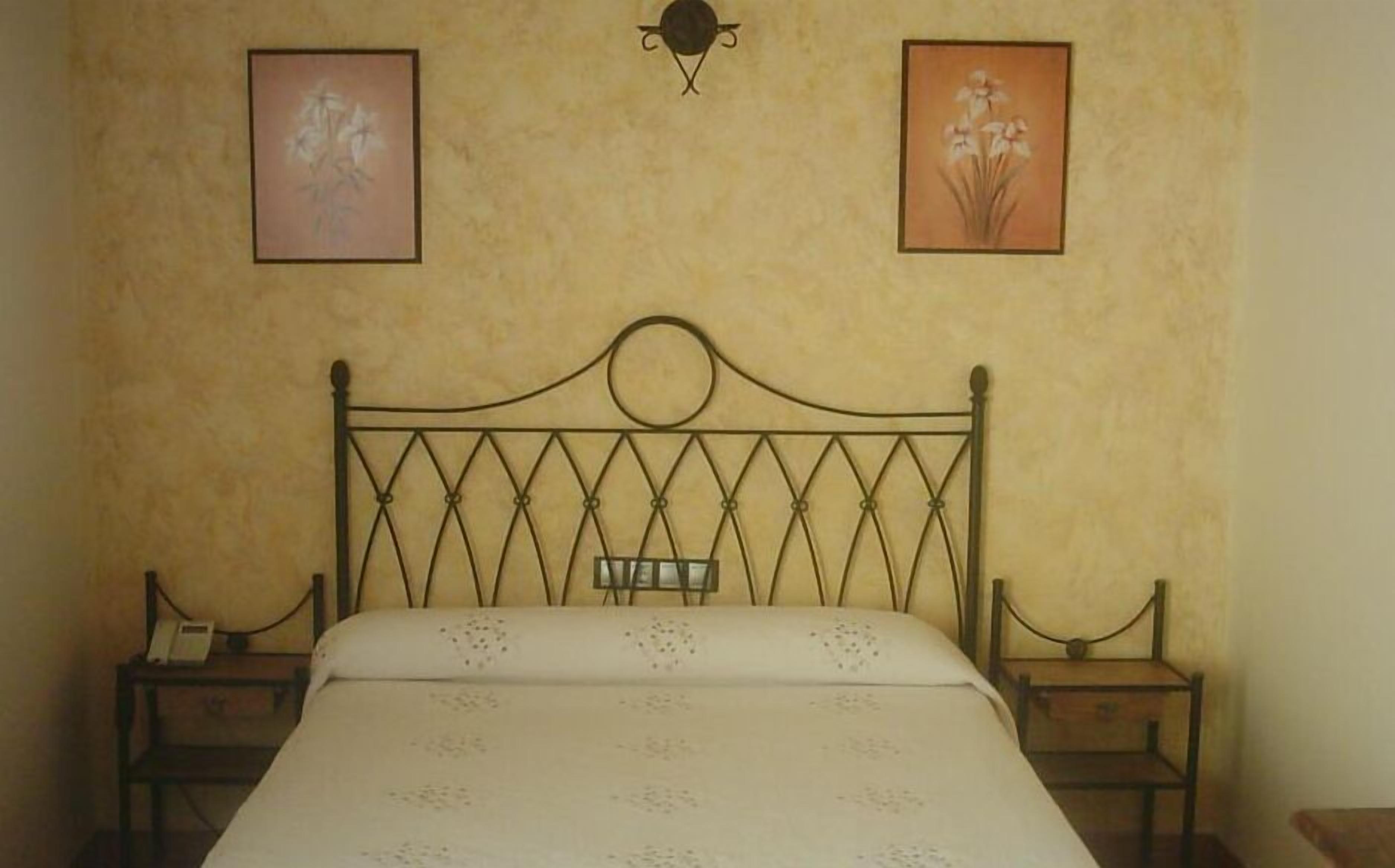 minibar, in-room safe, desk, blackout curtains