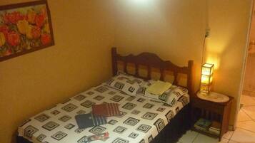Free cots/infant beds, free WiFi