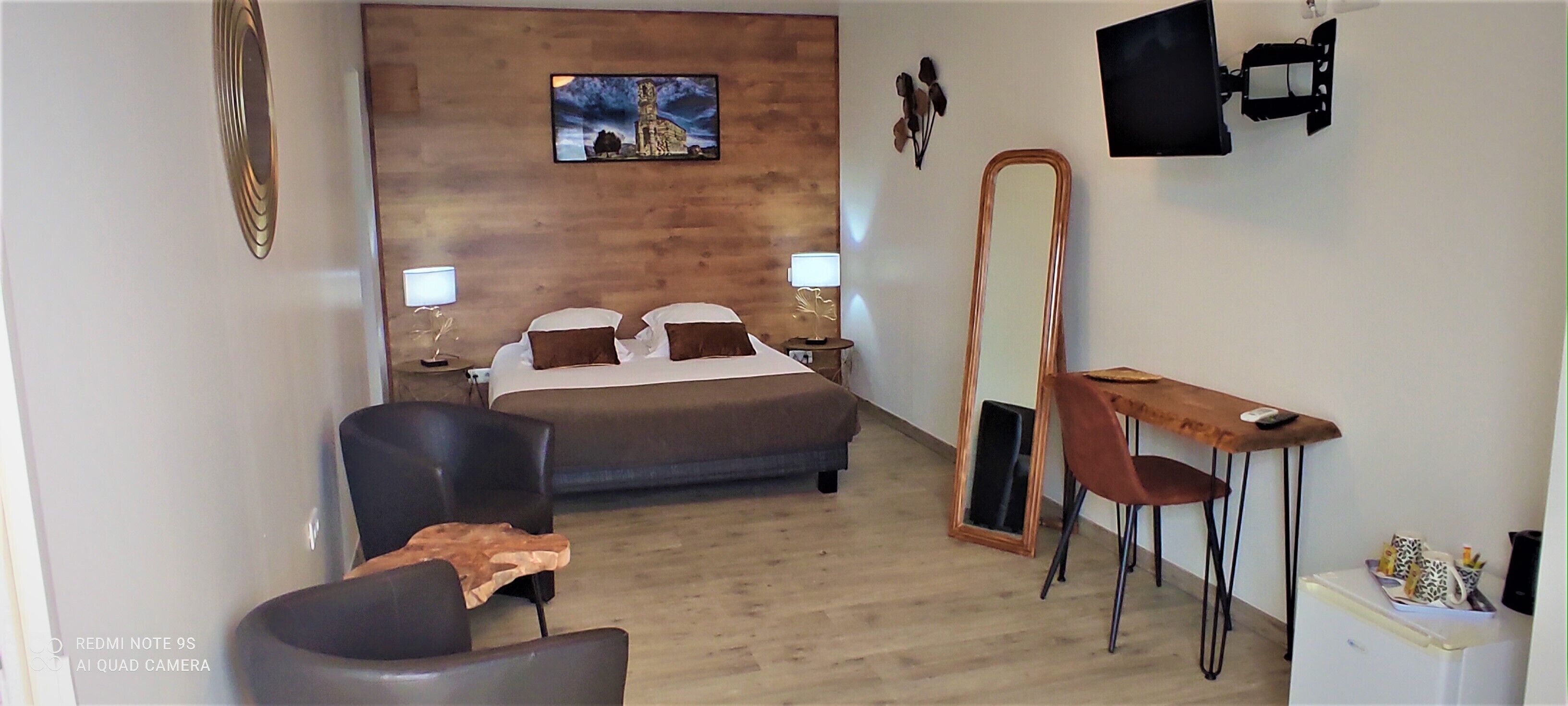 premium double or twin room | premium bedding, in-room safe, desk, iron/ironing board