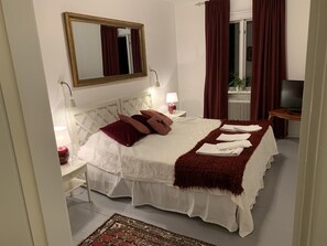 Doppelzimmer (No Pets)