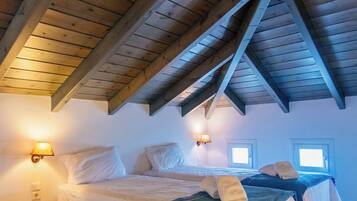 Deluxe Villa, 2 Bedrooms | Premium bedding, minibar, desk, soundproofing