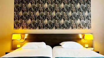 Habitación estándar con 1 cama matrimonial o 2 individuales | Escritorio, wifi gratis y ropa de cama