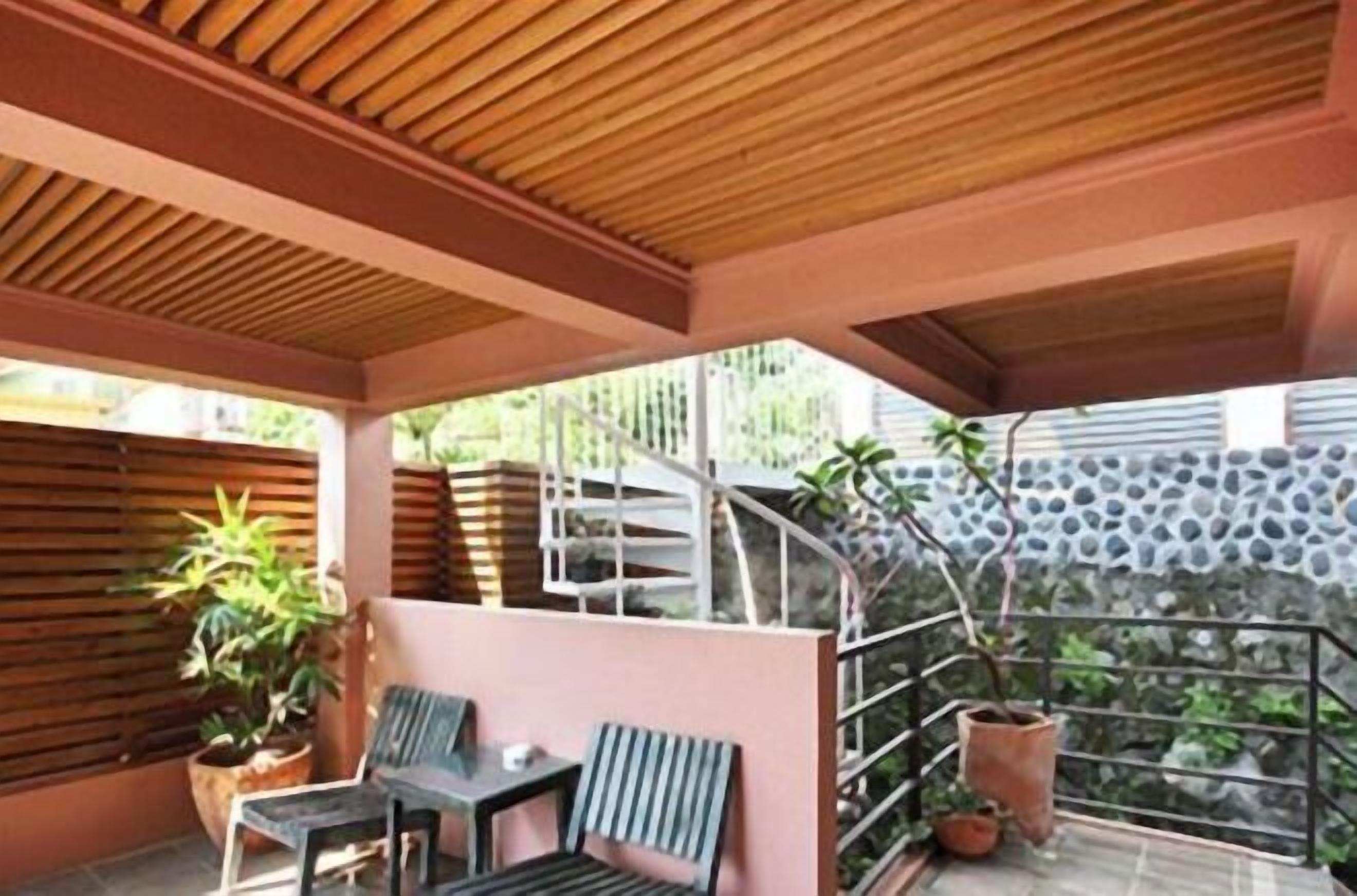 Bureau, Wi-Fi gratuit