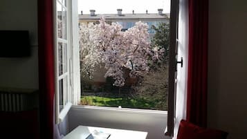 Chambre Double Standard | Vue de la chambre