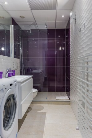 Appartement, 1 chambre | Salle de bain
