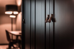 Ropa de cama de alta calidad y minibar