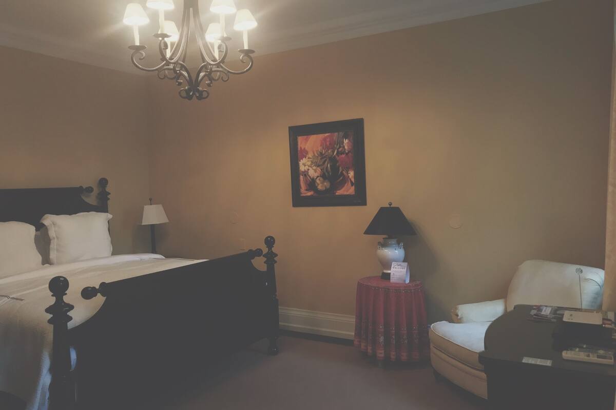 Chambre Deluxe, 1 très grand lit, non-fumeur, rez-de-chaussée
